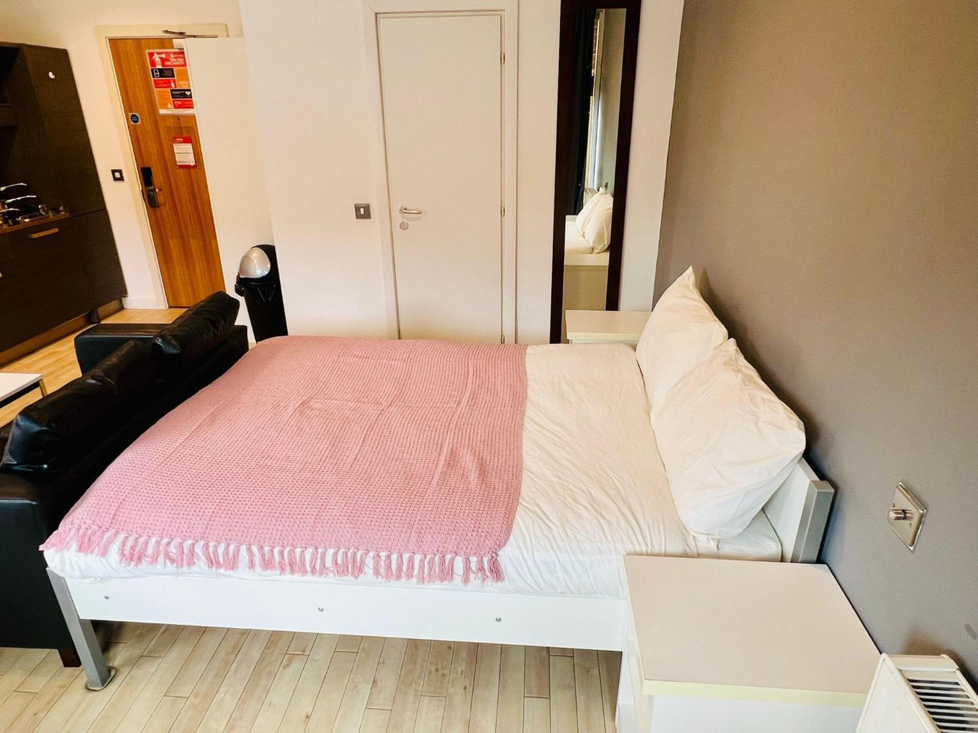 Stuhomes - Arundel House Londra Dış mekan fotoğraf
